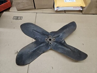 GM 1971-79 1973 Chevrolet Chevelle Malibu SD 19" 4 aspas ventilador 3989093 914635 D73 Foto 1 de 4