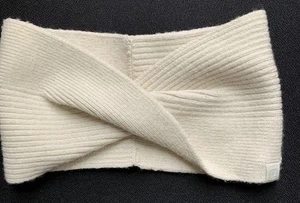 Lululemon Headband Ribbed Front Twist Off White - Picture 1 of 4
