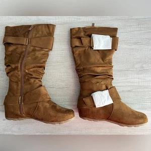 Journee Collection Mujer Bufón Slouch Botas Camel Talla 8 - Imagen 1 de 11