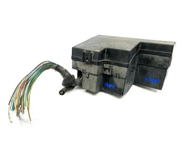Engine Fuse Relay Box 4.2L XR853225 Fits 2004-2005 Jaguar S Type 79189 - Image 1 of 4