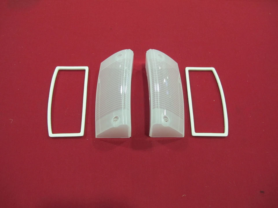 FORD FALCON XY GT GS FRONT INDICATOR LENSES PAIR BRAND NEW WITH GASKETS - image 1 of 1