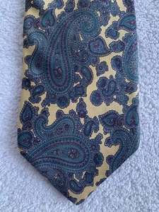 VTG Baker Street by Van Heusen Necktie Silk Blue Red Cream Paisley 3.25 X 56 USA - Picture 1 of 9