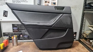 FORD FG G6E FALCON 2011 MDL LEFT HAND REAR LEATHER DOOR TRIM TRIM CODE : C3 - Picture 1 of 6