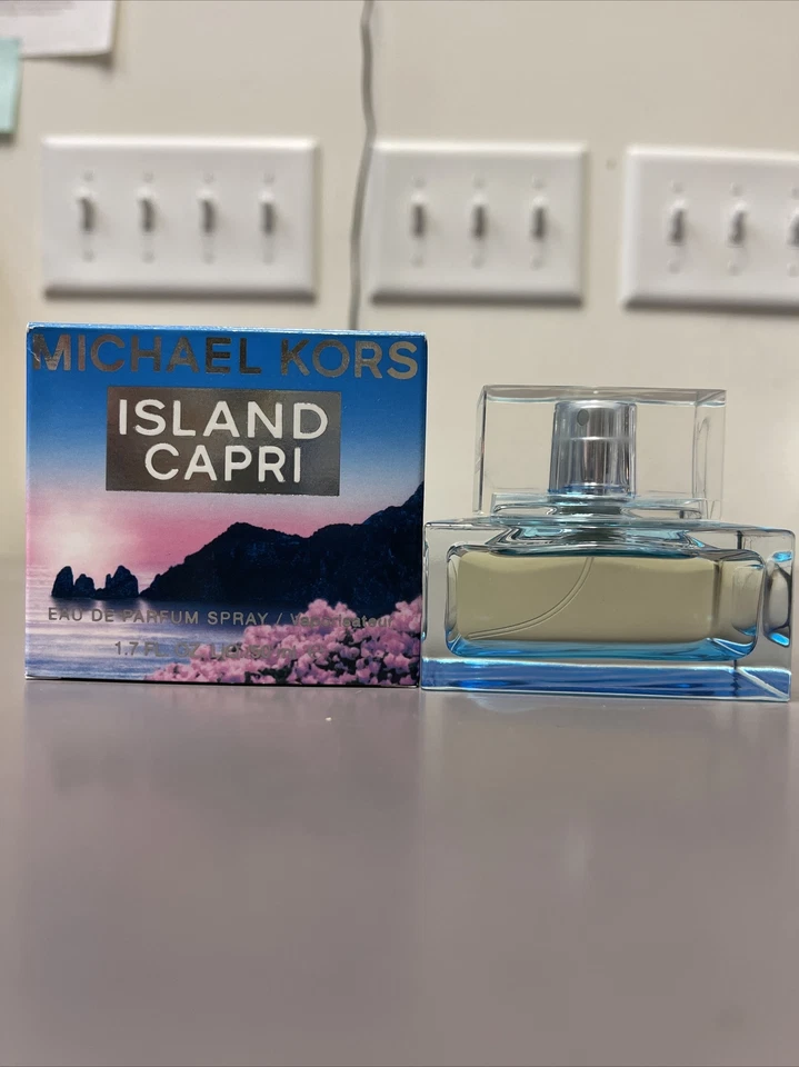 Michael Kors Island Capri Eau de Parfum Mujer 1.7 FL OZ/50 ML NUEVO EN CAJA, No Sellado Foto 1 de 4