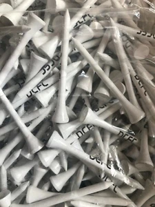 DERBY COUNTY FC 50 PRINTED LOOSE WOOD 69MM GOLF TEES.  - Picture 1 of 1