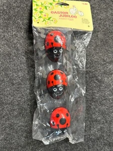Marienkäfer 🐞 Osterei 3-D Insekt Kunststoff Eier zusammenschnappen VTg k-mart old stock - Bild 1 von 4