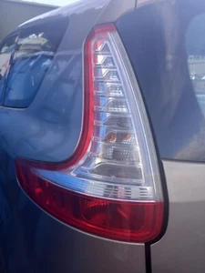 RENAULT GRAND SCENIC MK3 N/S/R LIGHT - PASSENGERS SIDE, LEFT HAND SIDE - Picture 1 of 1