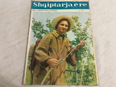 ALBANIA MAGAZINE SHQIPTARJA E RE 8 / 1967 COMMUNIST ERA NEW ALBANIA SOCIALISM - Image 1 of 4