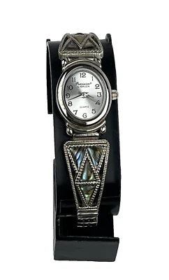 Reloj para mujer Precision by GRUEN tono plateado abulón incrustación en correa batería nueva Foto 1 de 4