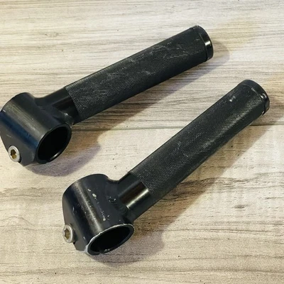 Control Tech Control Stix Short Black Anodized Bar Ends - Image 1 of 4