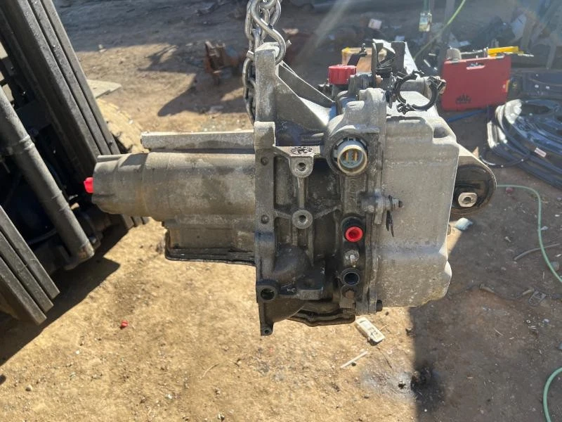 2001 Pontiac Grand Am 3.4L SE Automatic Transmission 3.05 4T45E OEM 89059810 - Image 1 of 4