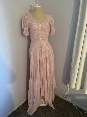 maxi vestido a cuadros rosa y blanco de lujo love shack Foto 1 de 4