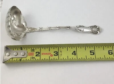 Cucharón crema de plata esterlina Imperial Queen Whiting 5,5" Foto 1 de 4