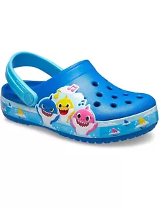 Crocs Kids FunLab Baby Shark Band clog SIZE 4.5 NEW - Picture 1 of 4