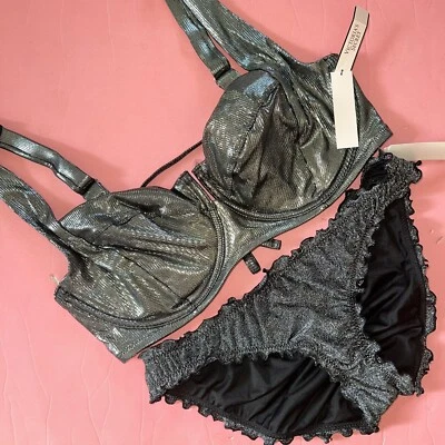 Victoria's Secret 36DDD/34G BIKINI S parte inferior con volantes PLATA COBERTURA COMPLETA Foto 1 de 3