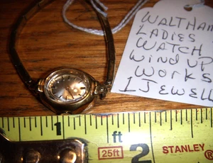 Womens Vintage WALTHAM  1 Jewels Wind Up LADIES Watch WORKING - Picture 1 of 1