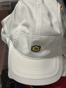 Nike TN CAP Tuned Aerobill Featherlight Adjustable Reflective White 913012-100 - Picture 1 of 3