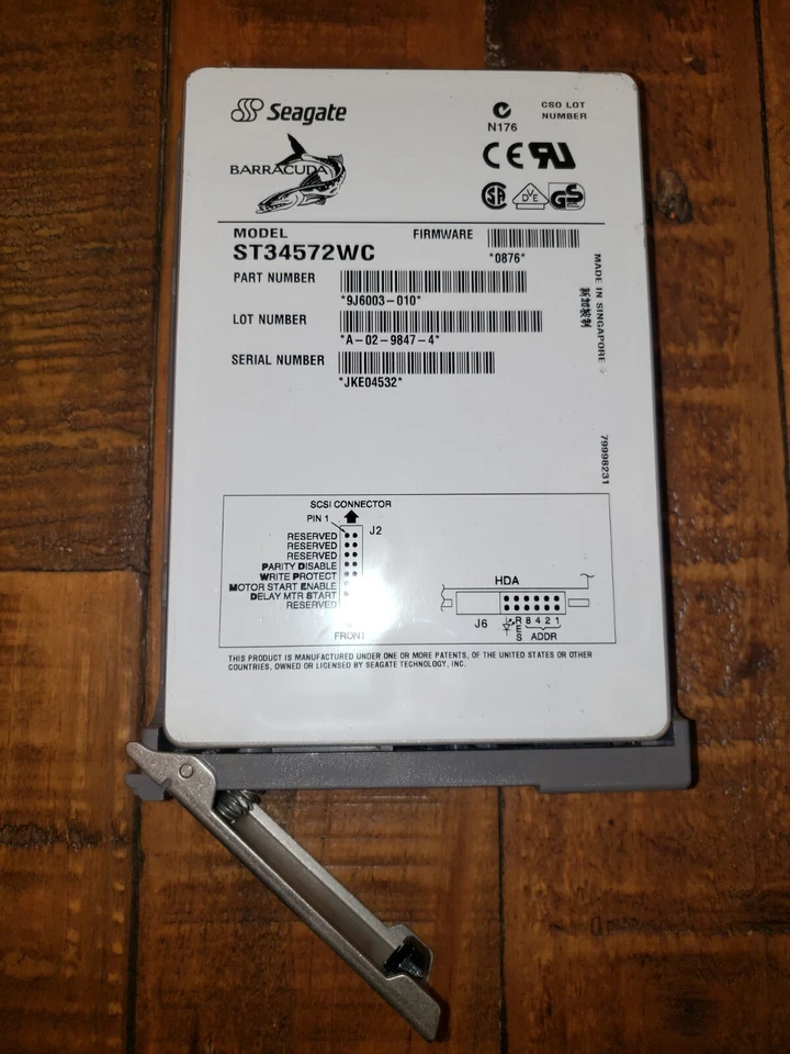 Seagate ST34572WC 4.3GB 3.5" 80 Pin SCSI HDD 9J6003-010 Sun Microsystems  - Image 1 of 2