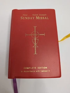 St Joseph Sunday Missal & Hymnal Complete Edition Vatican II Book Red Cover - Bild 1 von 15