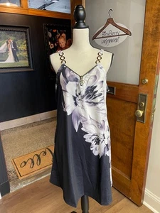 ETCYY NEU Kleid (XL) - Bild 1 von 4