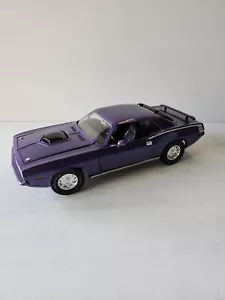 AMERICAN MUSCLE 1970 PLYMOUTH HEMI 'CUDA!!! PLUM CRAZY PURPLE!!! 7269/7267 Box - Picture 1 of 8