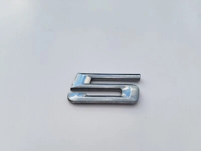 04 05 06 07 08 09 10 BMW 530I 530 I EMBLEMA TRASEIRO LOGOTIPO EMBLEMA NÚMERO 5 FABRICANTE DE EQUIPAMENTO ORIGINAL (2009) - Imagem 1 de 3