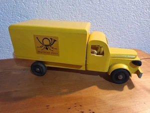DDR Spielzeug Holzlaster   Lkw Koffer Deutsche Post - Bild 1 von 6