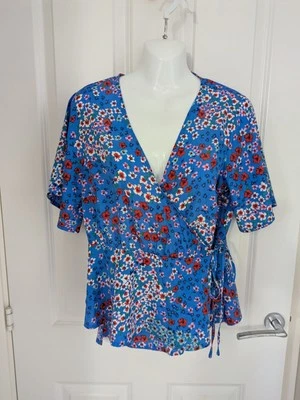 New Look Ladies Tie Round Blouse Top Blue Floral Size 14 NWT - Image 1 of 4
