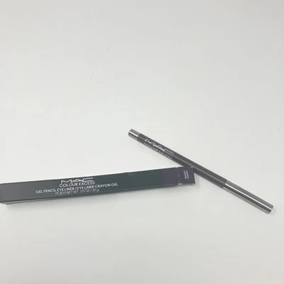 M.A.C. Lápiz delineador de ojos de gel en exceso de color contenido gráfico nuevo en caja Foto 1 de 2