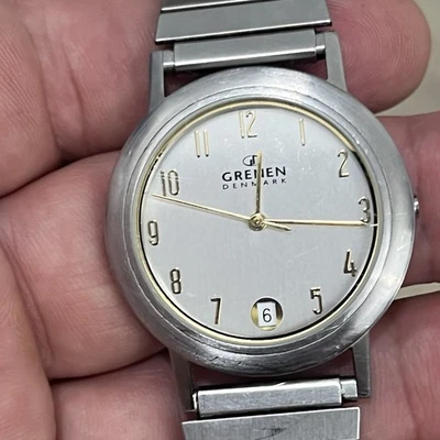 RELOJ VERDE DINAMARCA DAMAS CORREA MALLA INOXIDABLE DOS TONOS Foto 1 de 4