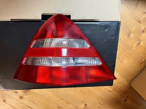 Mercedes SLK R170 / Vor-Facelift / Rücklicht Rückleuchte Links A1708200164 - Bild 1 von 3