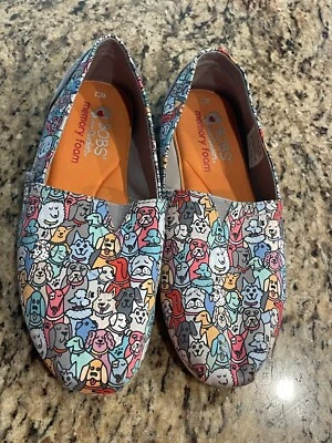 BOBS PARA PERROS SKECHERS ELEGANTES CACHORROS ZAPATOS PLANOS DE ESPUMA VISCOELÁSTICA 33182 TALLA 7,5 Foto 1 de 4