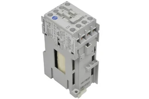 ALLEN-BRADLEY AB safety control relay 100-C23D*10 C, 24V, 11kW, 32A, C23 - Picture 1 of 4