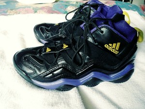 adidas shoes price 1500 to 2000