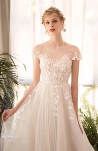 Atemberaubendes Hochzeitskleid elegantes Brautkleid neu weiß US-Größe 8 & mehr Optionen - Bild 1 von 7