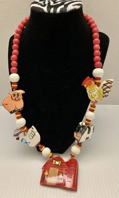 Collar Animales de Granero 24" Granero Pato Vaca Pollo Cerdo Cuentas Rojas Madera Foto 1 de 4