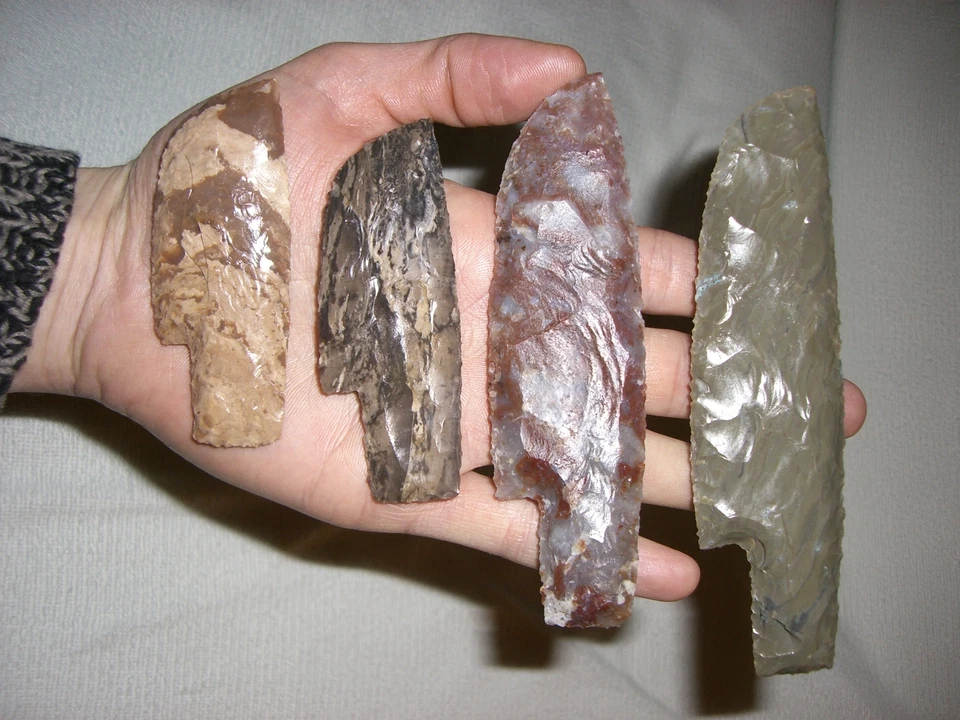 Cuchillo de piedra Edad de Piedra hoja de piedra couteau coltello de pietra réplica - Imagen 1 de 1