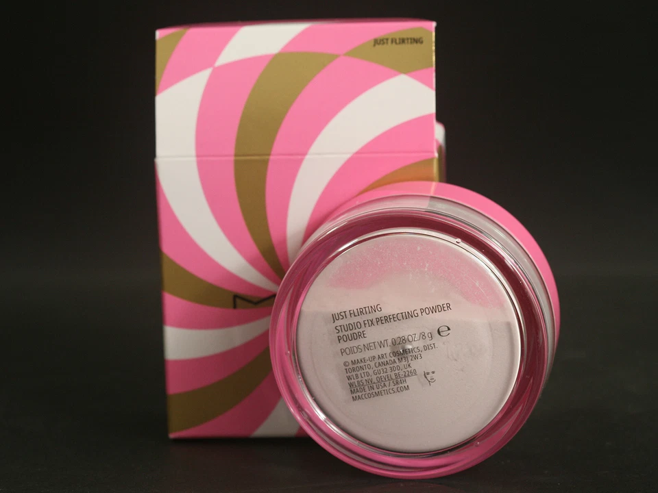 MAC STUDIO FIX PERFECTING POWDER - JUST FLIRTING (A21) - BNIB - Image 1 of 1