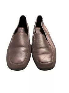 Hush Puppies Fantastic Leather Loafer Metallic Silver Womens Flats Sz 9.5 W - Picture 1 of 7