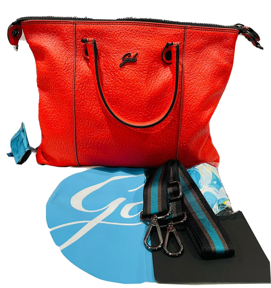 G30T2S-C4001-ITALIAN LEATHER CONVERTIBLE HANDBAG- ST.ASTRAKAN ROSSO - Image 1 of 4