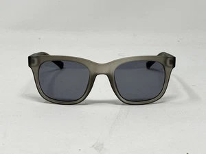 Calvin Klein R722S 240 50/21/135 Frosted Black Frames Sunglasses W/ Gray Lens - Picture 1 of 5