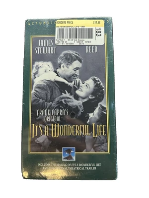 It’s a Wonderful Life 50th Anniversary VHS & Christmas Cassette Set Sealed New - Image 1 of 4