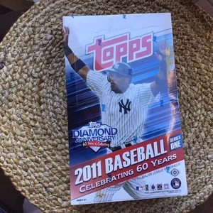 2011 Topps Baseball Hobby, Series 1, Sealed Box, 36 Packs - Picture 1 of 1
