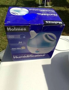 Humidifier Holmes Ultrasonic Cool Mist Runs Up To 24 Hour Variable Mist Control - Picture 1 of 1