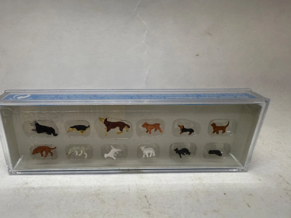 Preiser HO Scale Dogs & Cats Animals Figures 14165