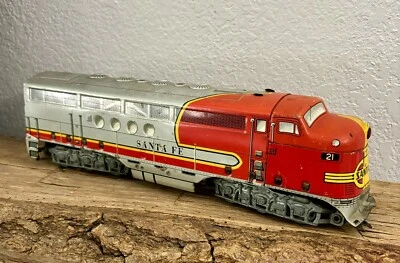 VTG MARX O Gauge Santa Fe Train Locomotive Diesel #21 Tin Toy 12”Dummy Unit - Image 1 of 4