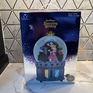 DISNEY STORE SLEEPING BEAUTY MUSICAL SNOWGLOBE -Walt Disney's once upon a dream - Picture 1 of 8