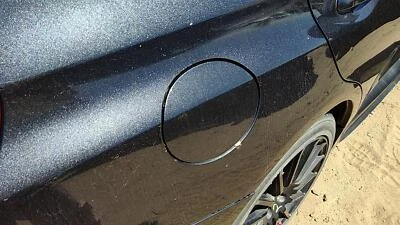 Subaru Wrx 2015 2016 puerta del tanque de combustible con bisagra tapa de gasolina relleno OEM gris oscuro DGM Foto 1 de 4