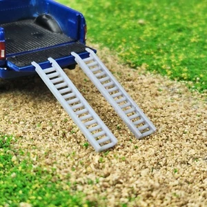 1:64 Scale 3D Printed Truck Bed Loading Ramps Pair - Picture 1 of 2