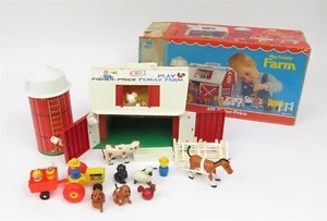 Vintage Complete 1977 Fisher Price Play Family Farm #915 Little People w/ Box - Picture 1 of 9